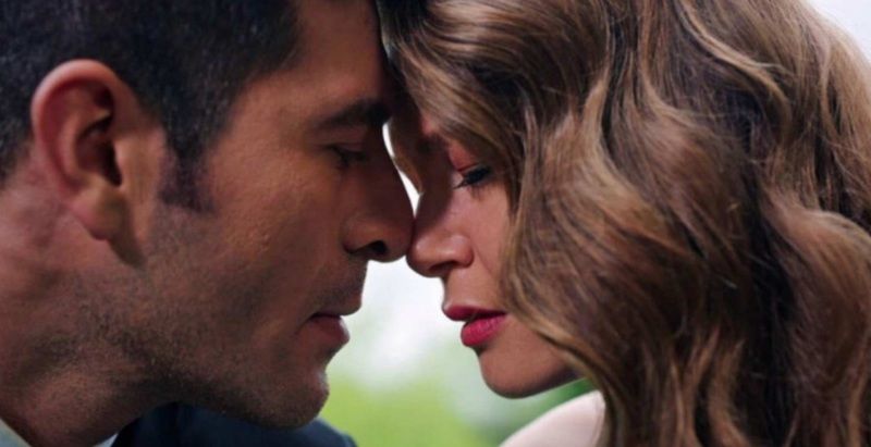 Camdaki Kız dizisinde yıkıcı bir veda daha! Seyirciler isyanda 1